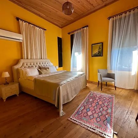 Grace Lounge Premium