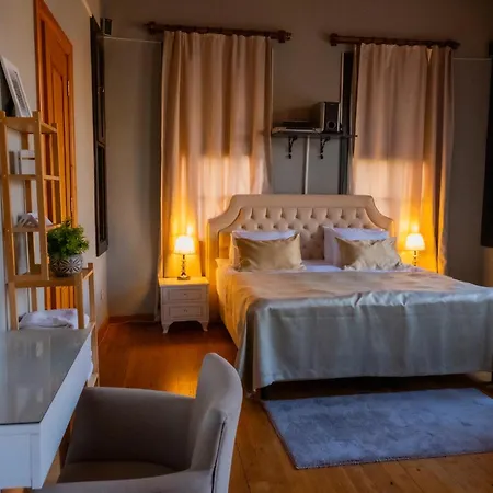 Grace Lounge Premium