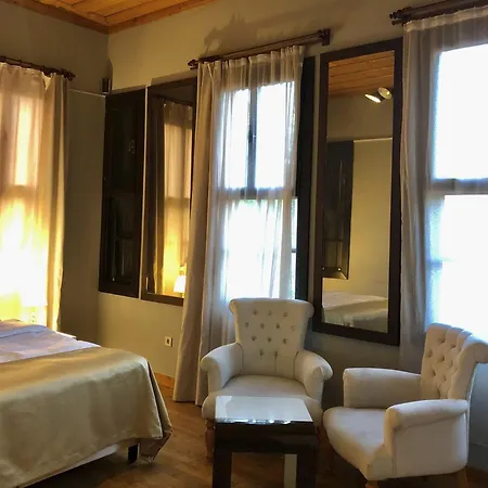 Grace Lounge Premium