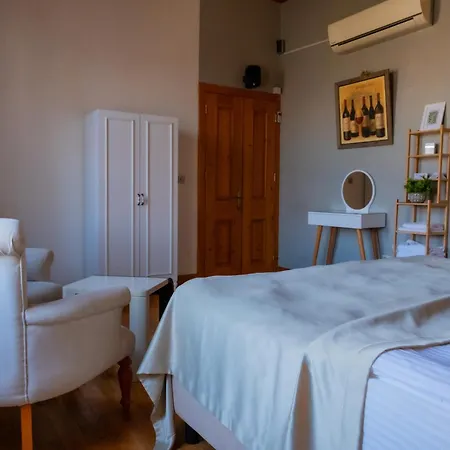 Grace Lounge Premium